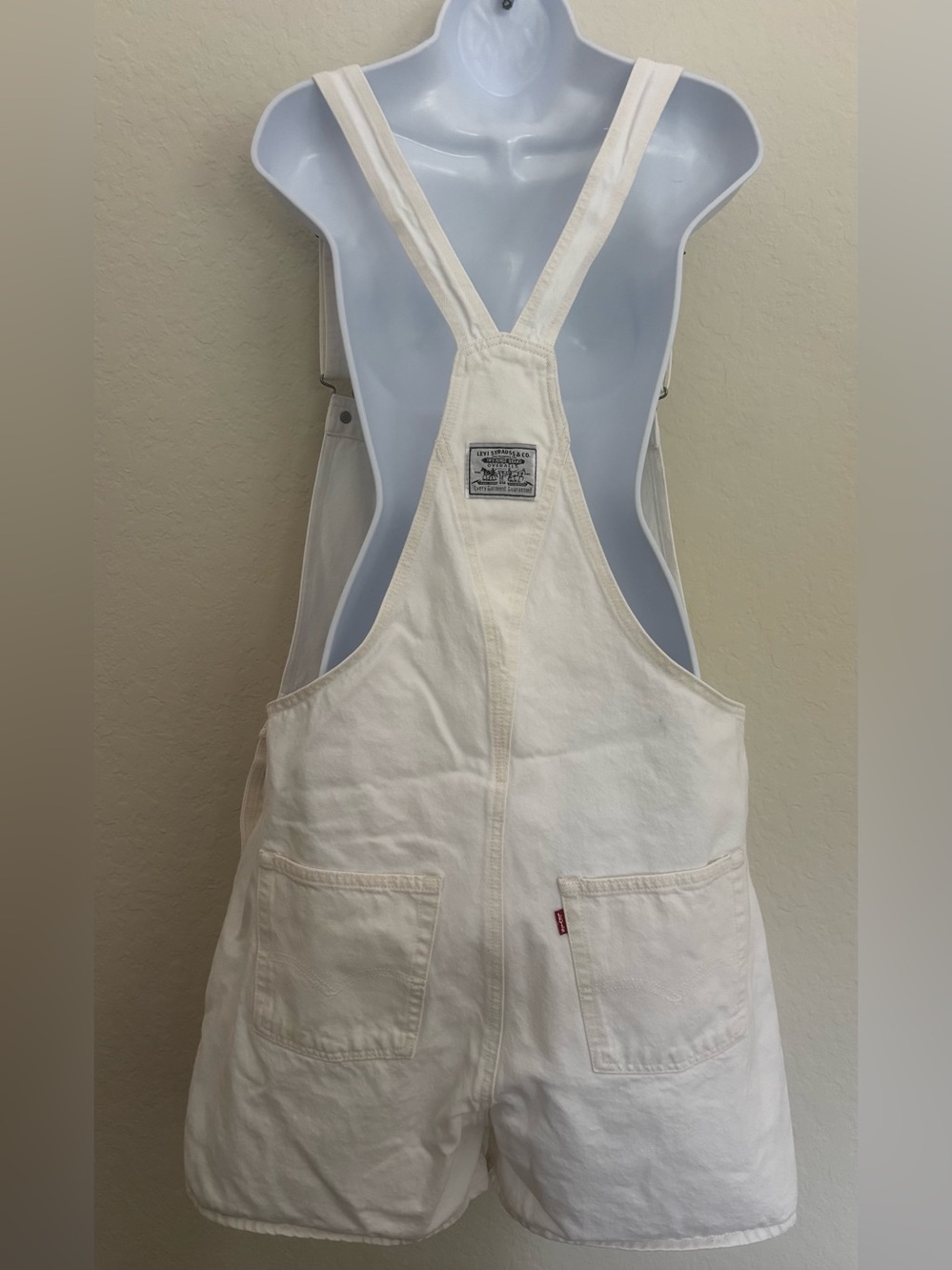 Levi Strauss White Denim Short Bib Overalls with Adjustable Straps Size Large - Picture 2 of 12